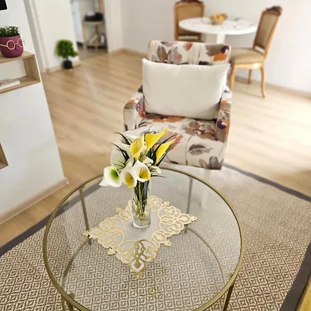 Apartment Dia *