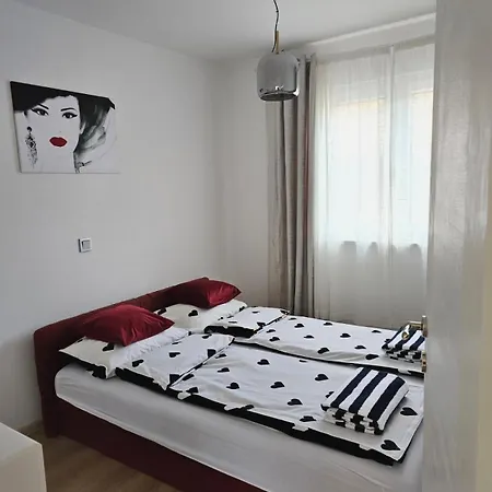 Apartment Dia *